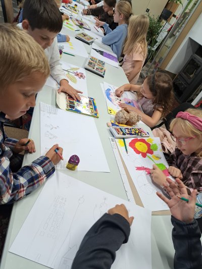 Zajęcia plastyczne 10.10.2023